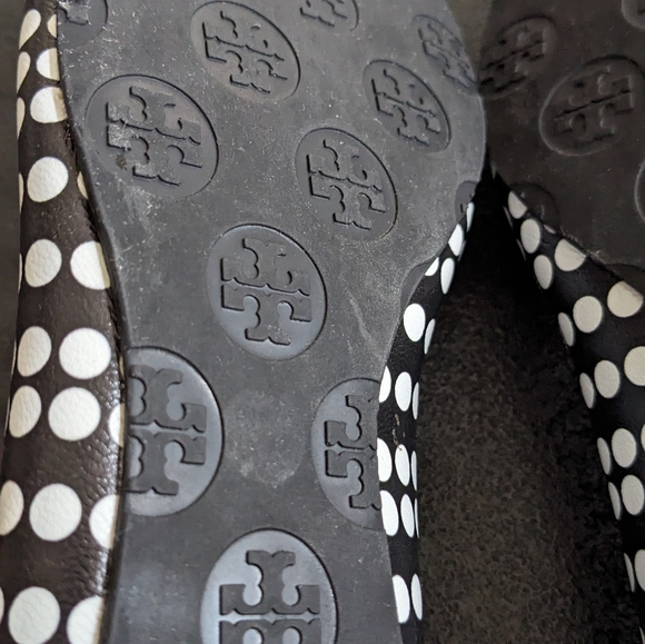 Tory burch Reva size 7.5 - Picture 2 of 3